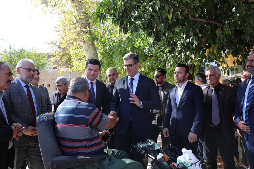 Ak Parti İl Başkanı Mustafa Özkan’dan Kozan Çıkarması Hizmet Odaklı Siyasetle Sahedeyiz (1)