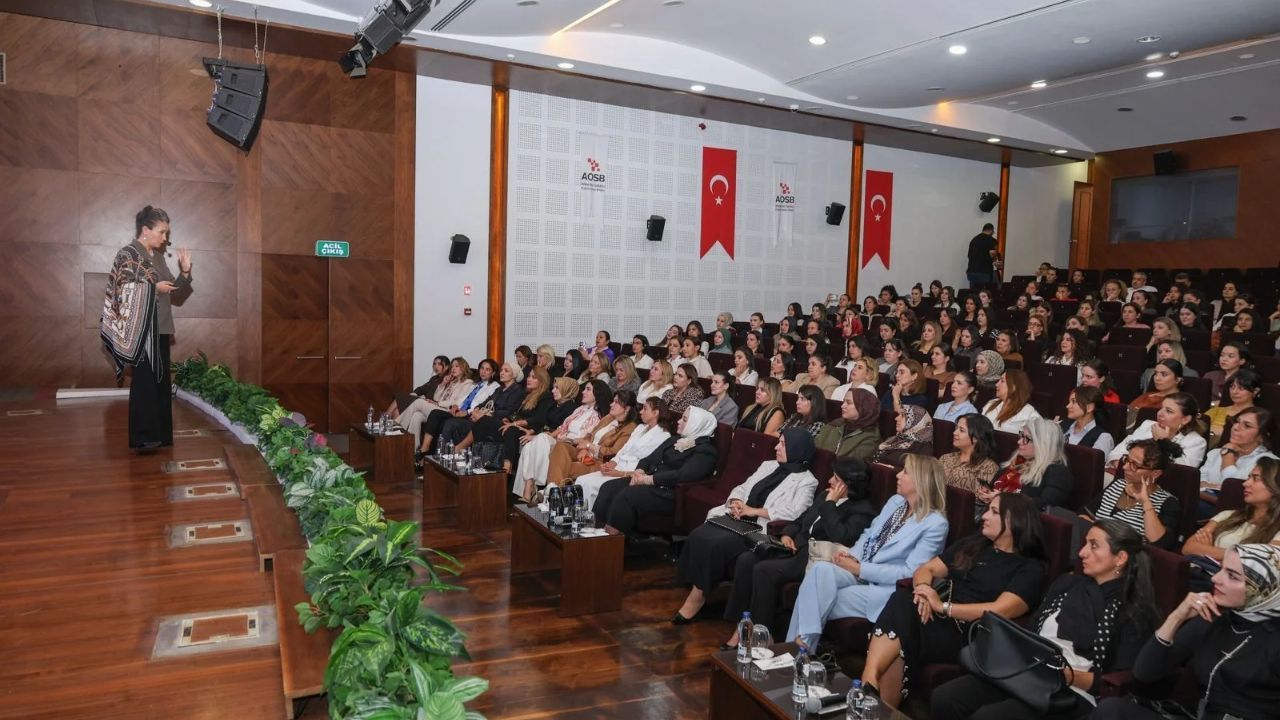 Aosb’de Kadın Liderliğinin Gücü Konuşuldu Başarı Kadar Görünürlük De Önem (1)