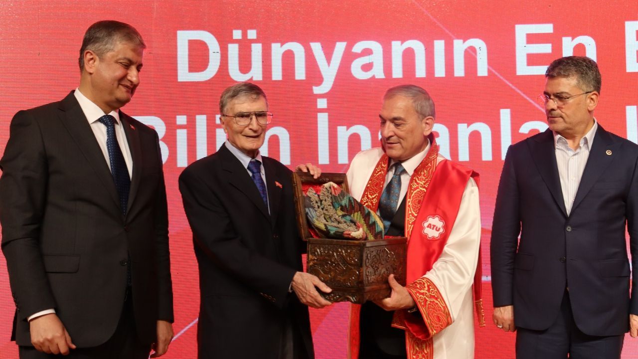 Atü'de Yeni Akademik Yıl Aziz Sancar Ile Başladı (8)