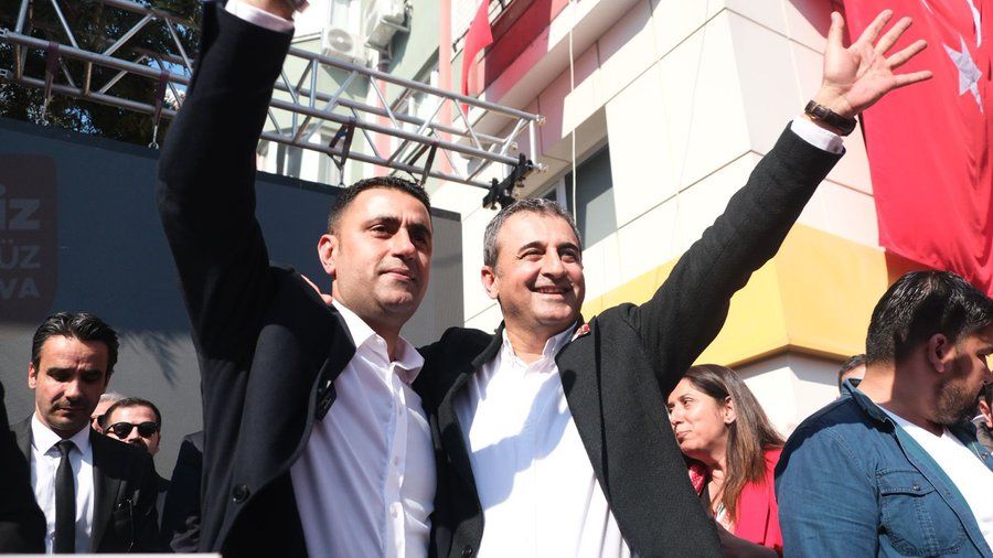 Burhanettin Bulut'tan Çukurova Belediyesi operasyonuna sert tepki!