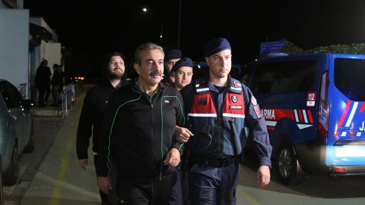 Emrah Kozay, Soner Çetin Ve Diğer Şüpheliler Adliyeye Sevk Edildi (1)