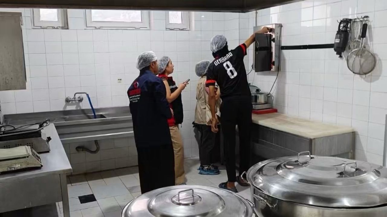 Feke’de Gıda Güvenliği Için Ekipler Sahada