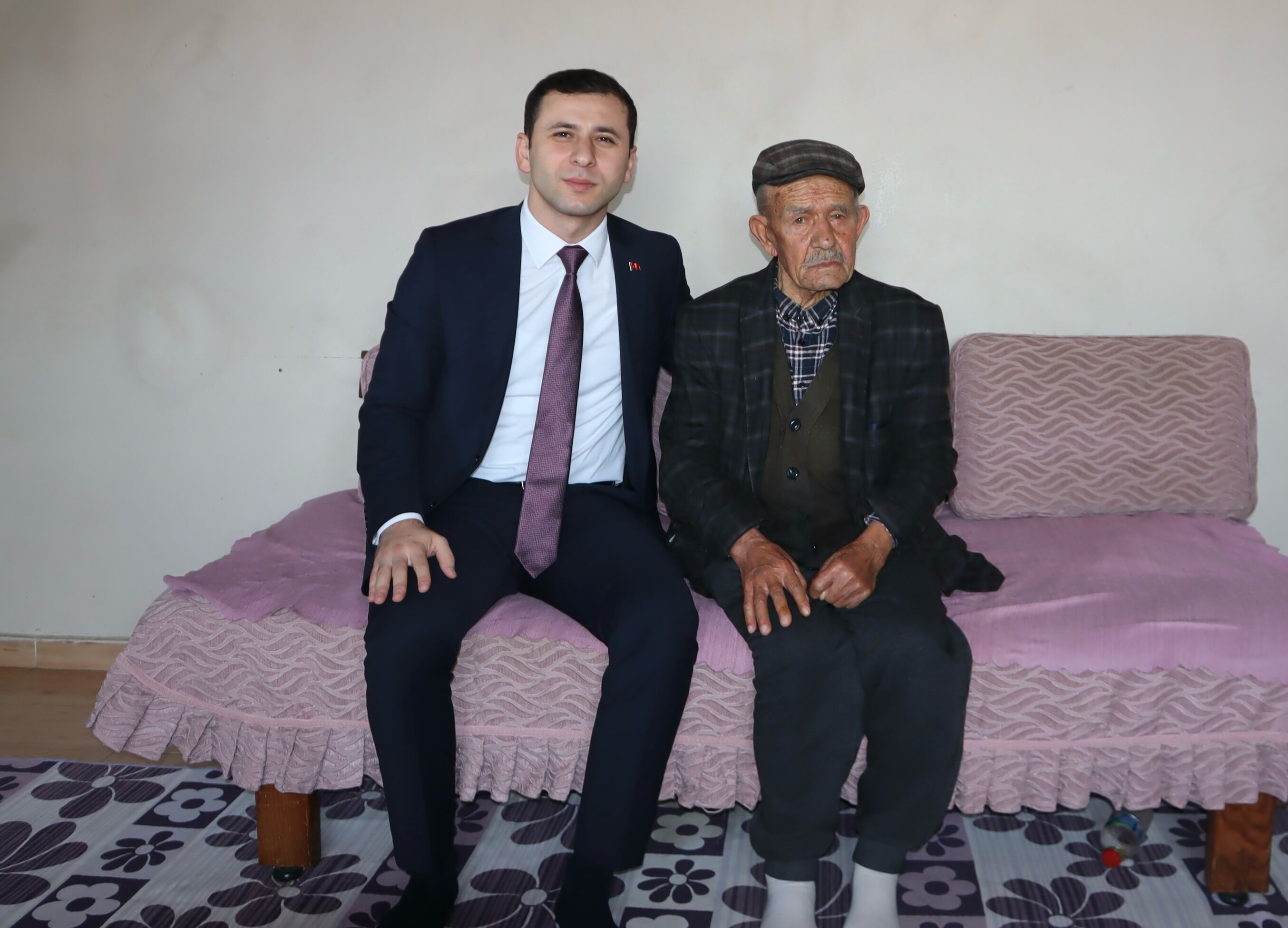 Feke’nin Yaşayan Çınarına Vefa Ziyareti (2)