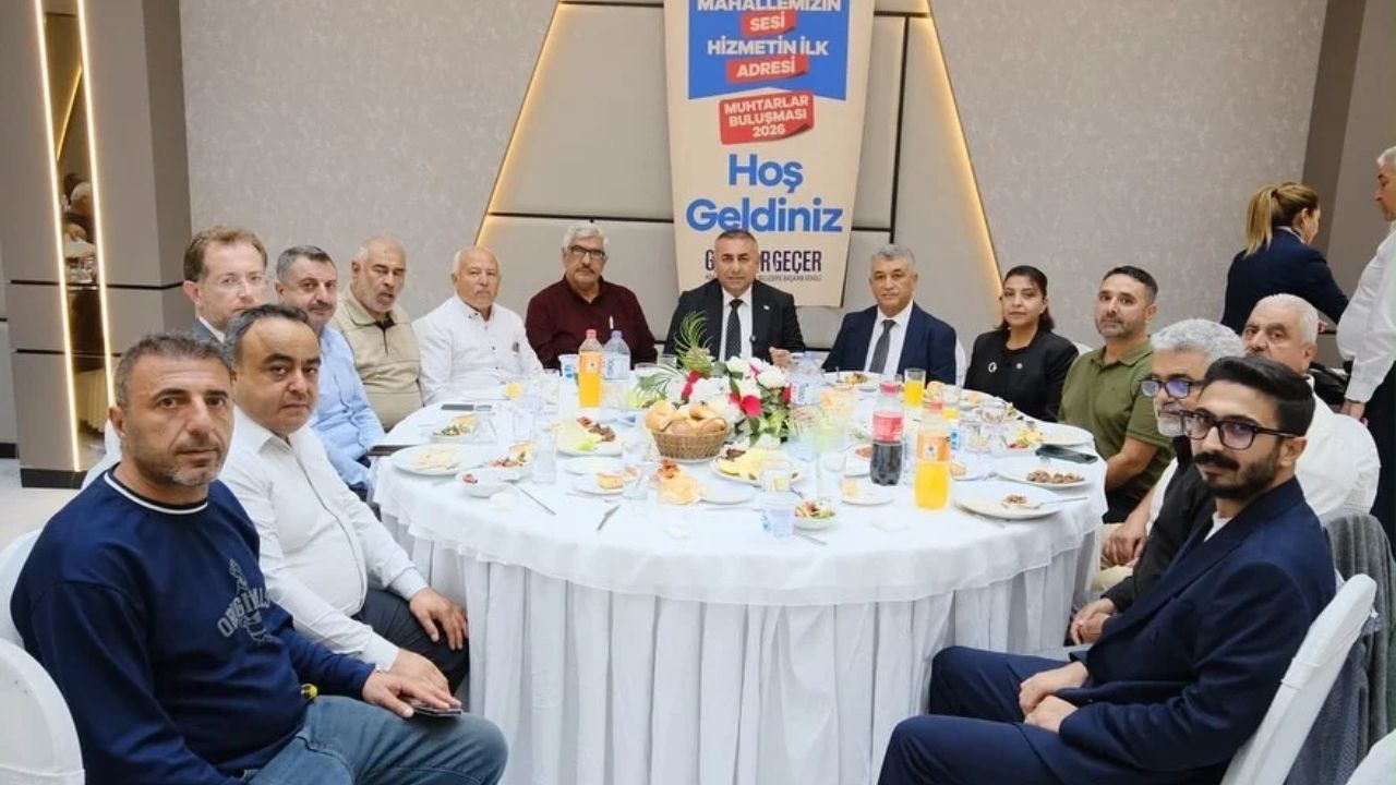 Güngör Geçer’den 11 Ilçenin Muhtarlarına Teşekkür (1)