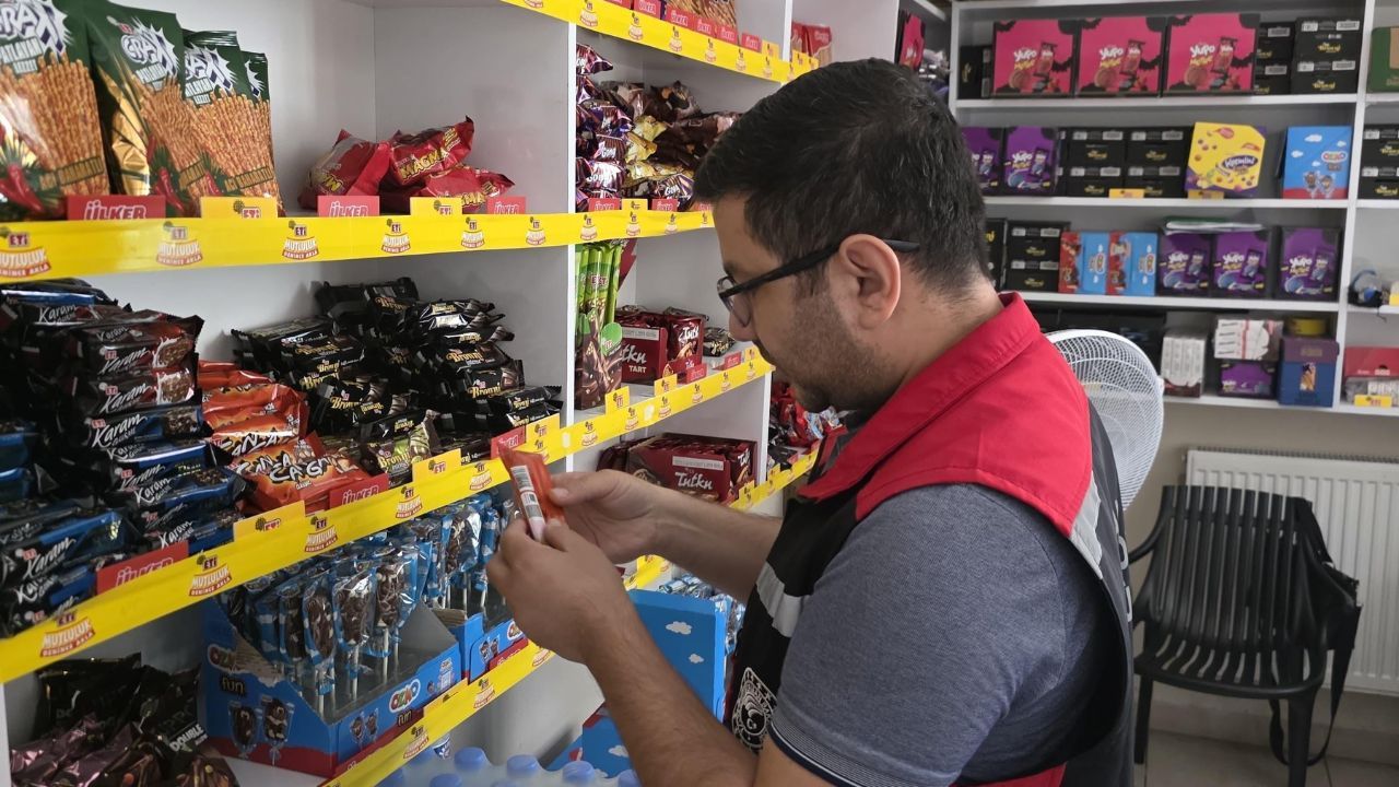 Kozan’da Güvenilir Gıda Için Sıkı Kontrol (2)