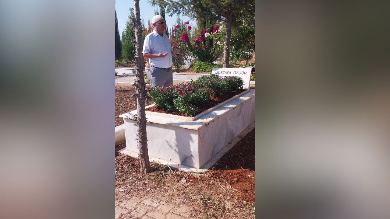 Mustafa Özgür Kabri Başında Anıldı (3)