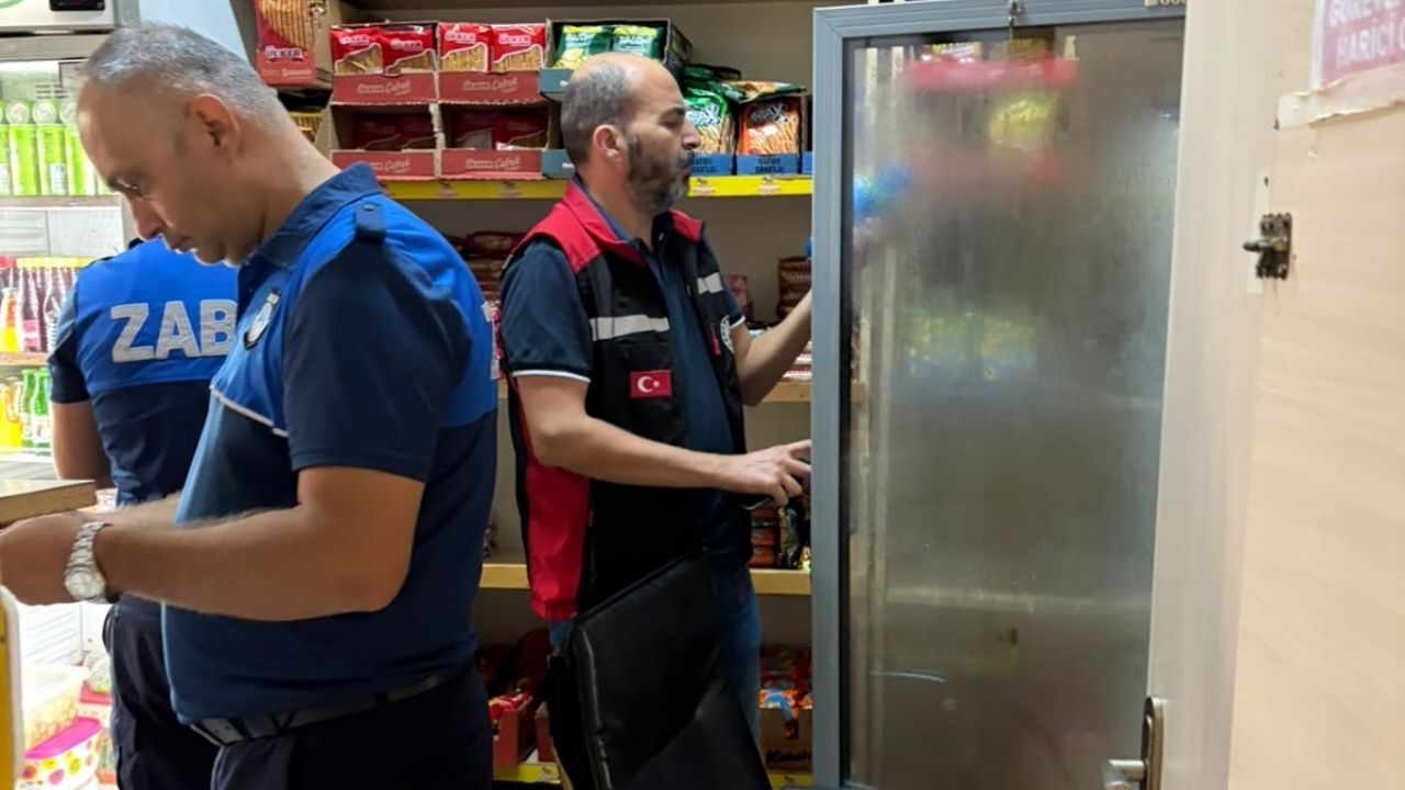 Okul Çevrelerinde Gıda Denetimleri Sürüyor (2)