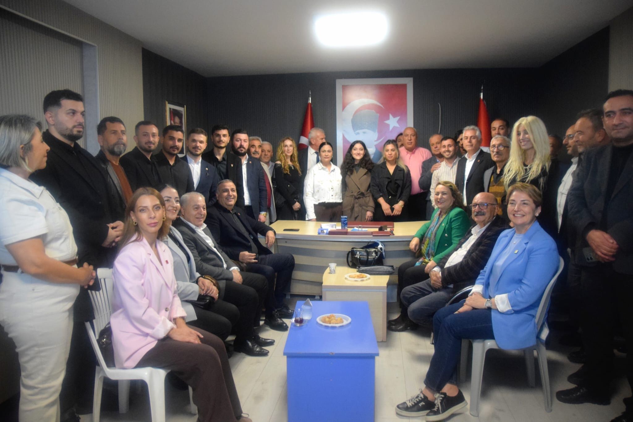 Orhan Bayram'dan Ayrılanlara Sert Sözler “Konforlu Bir Alanı Ben De Seçebilirdim” (1)
