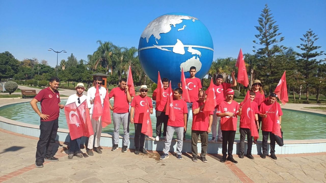 Özel Gereksinimli Bireyler Cumhuriyet Coşkusunu Yaşadı (1)
