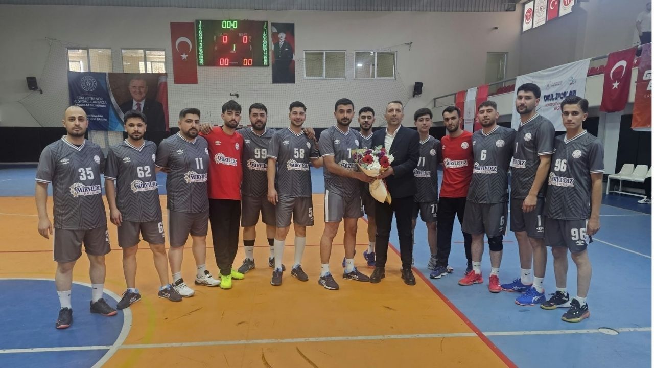 Seyhan Belediyespor Sezona Galibiyetle Başladı (1)