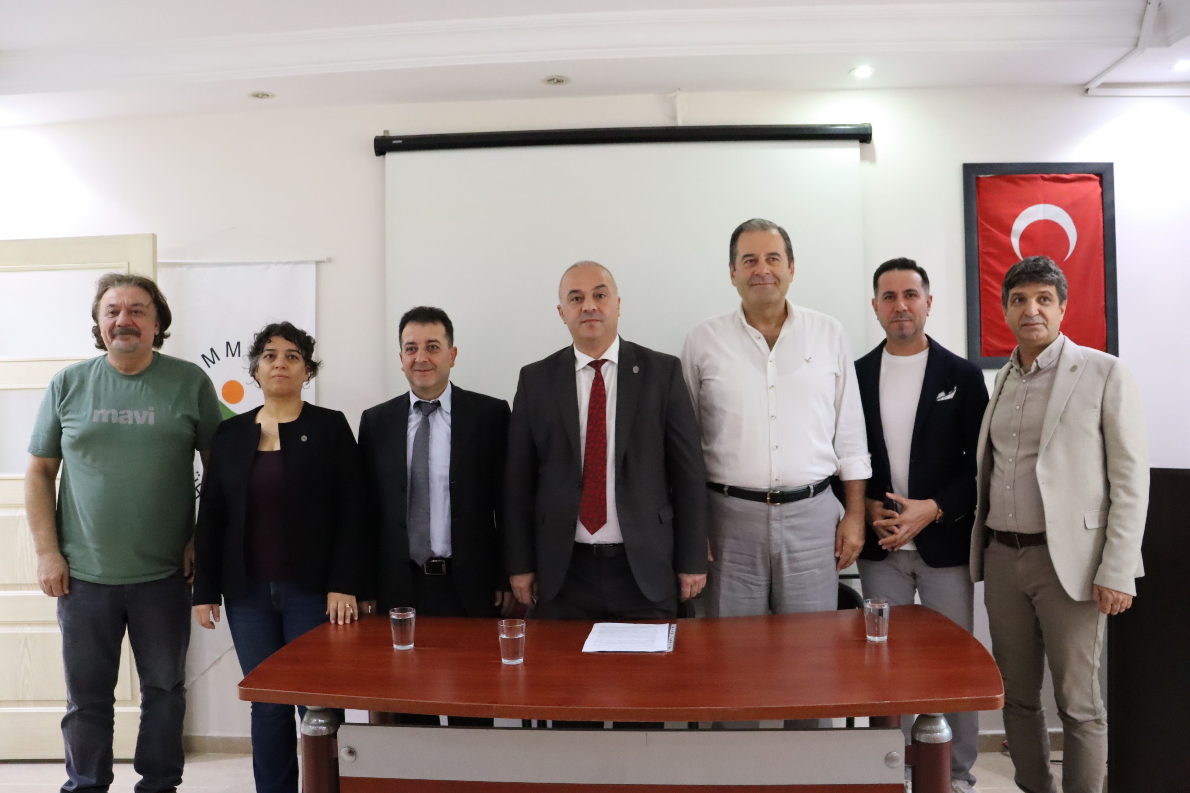 Tmmob'den Dünya Gıda Günü'nde Uyarı Gıda Politikaları Şirketlerin Kâr Hedeflerine Terk Edilemez! (1)