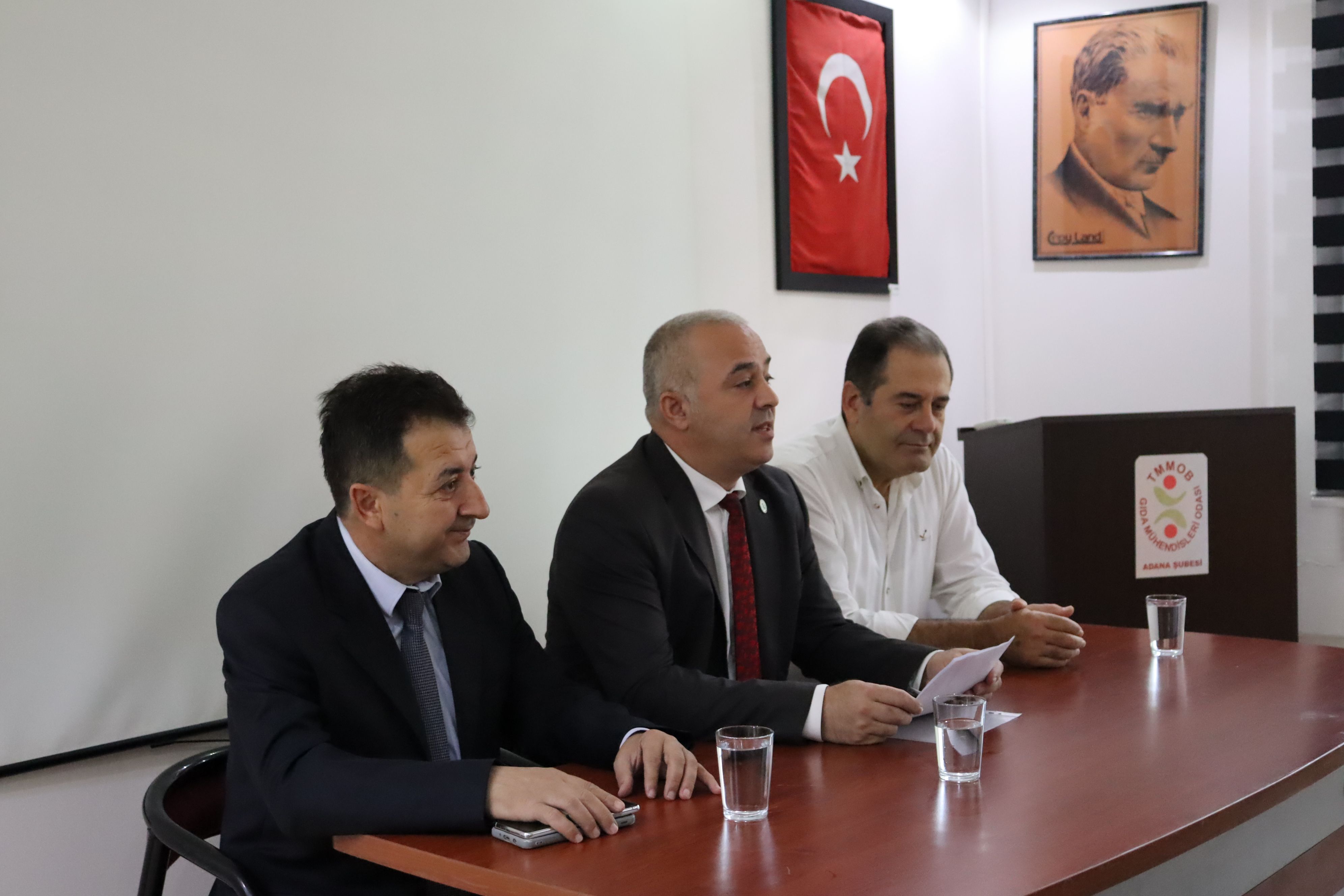 Tmmob'den Dünya Gıda Günü'nde Uyarı Gıda Politikaları Şirketlerin Kâr Hedeflerine Terk Edilemez! (8)