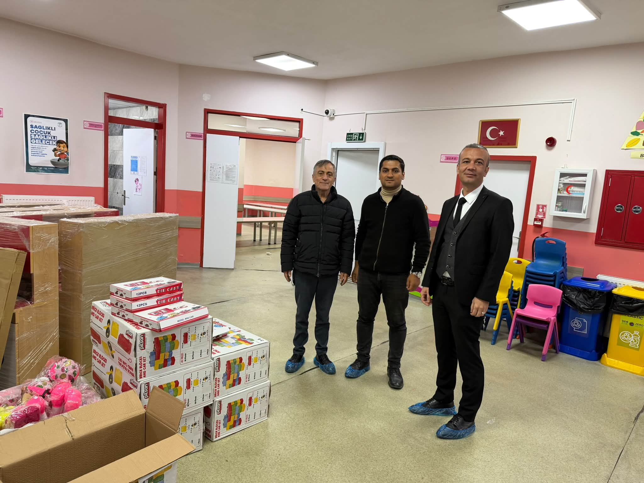 Tufanbeyli Belediyesinden Miniklere 29 Ekim Sürprizi (2)
