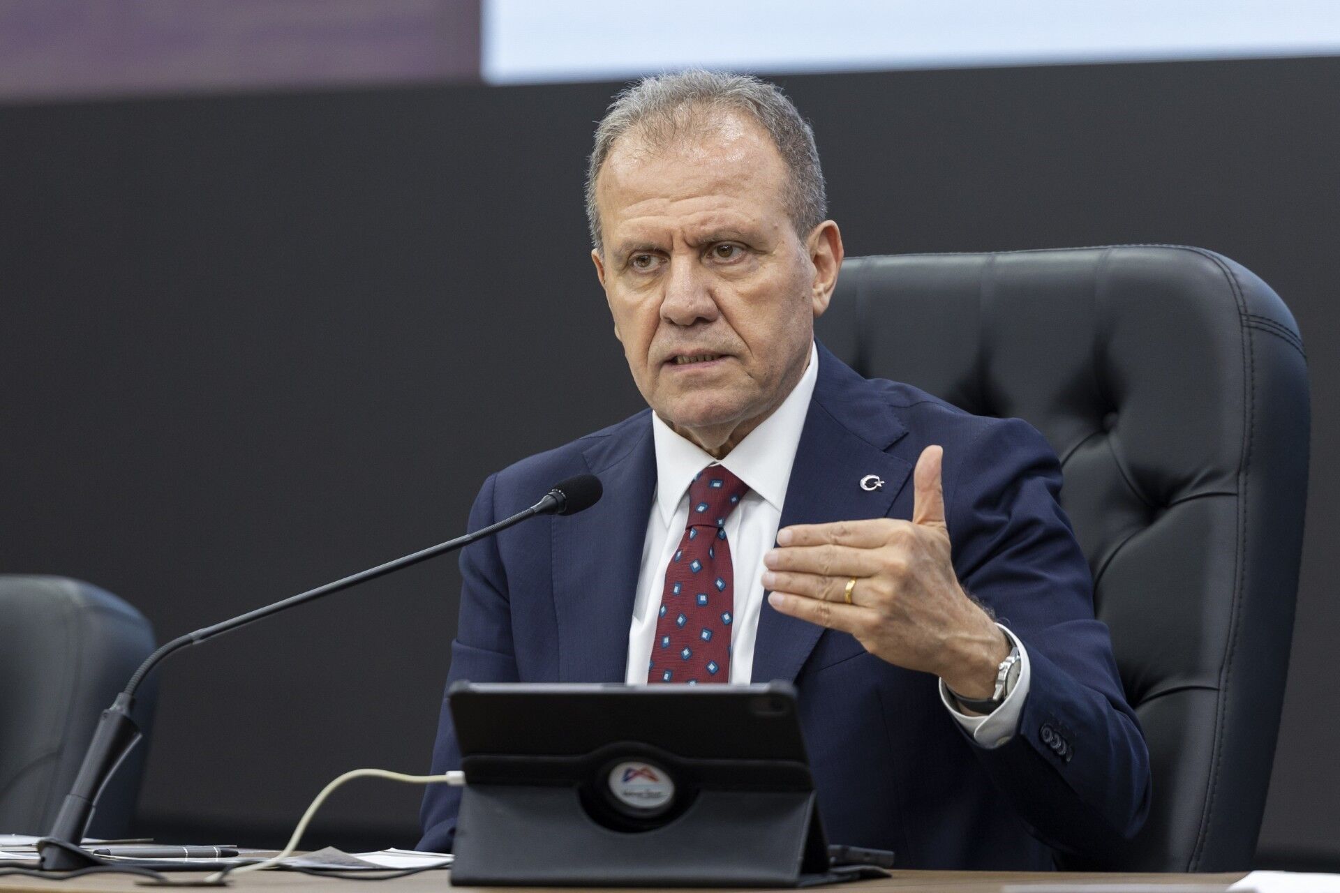 Vahap Seçer ve 2 belediye başkanının gözaltına alındığı soruşturmada yeni detaylar