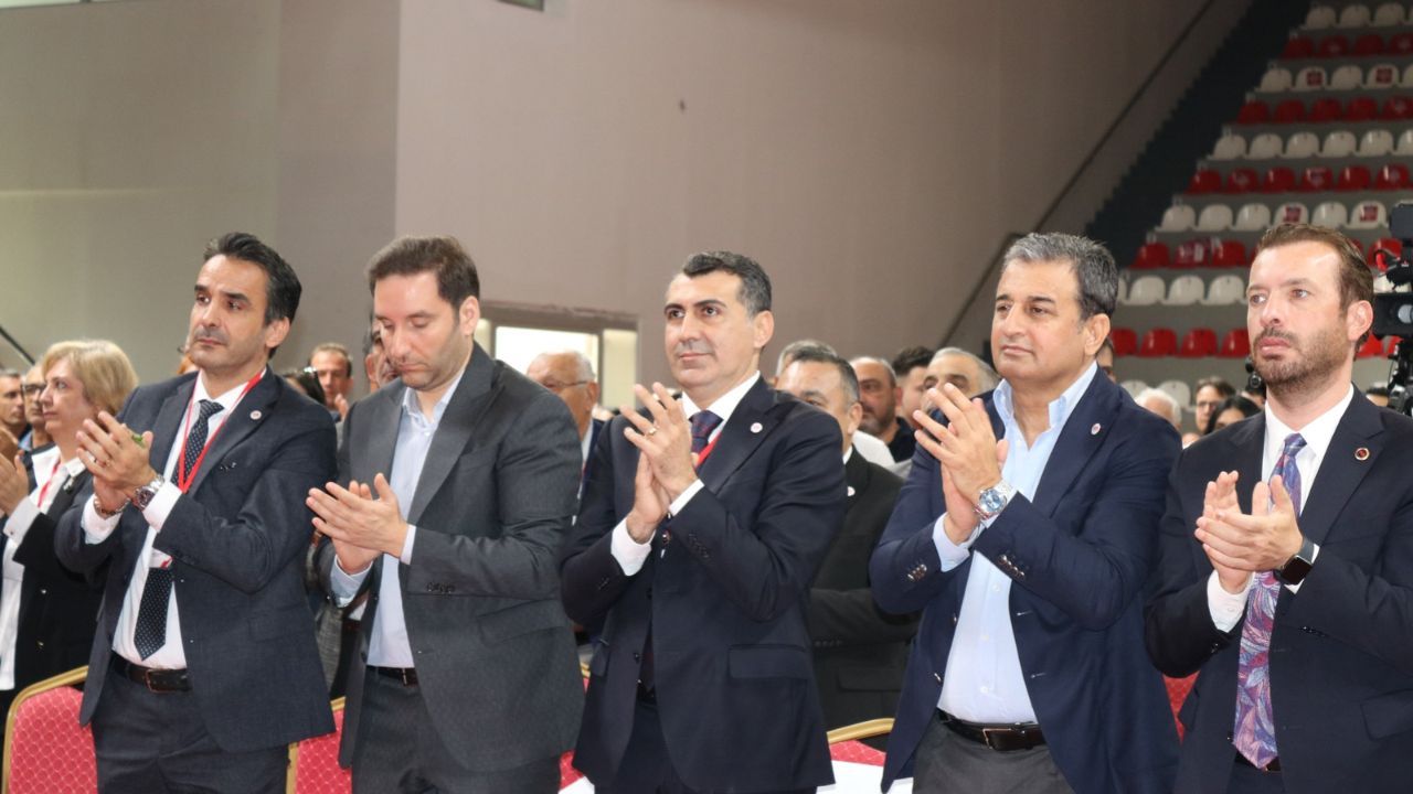 Yeni Parti Adana İl Başkanlığı 1. Olağan Kongresi Gerçekleştirildi (3)