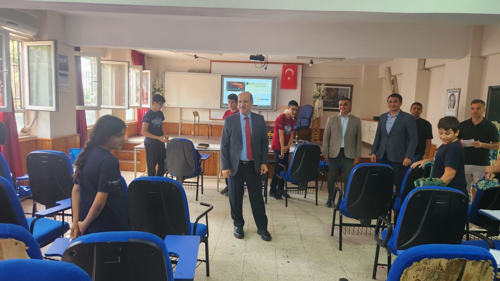 Yüreğir İlçe Millî Eğitim Müdürü İzzettin Aydın’dan Kılıçarslan Ortaokuluna Ziyaret (1)