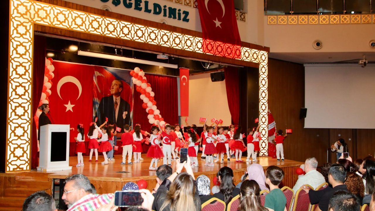 Yüreğir’de Minikler Cumhuriyet Coşkusunu Yaşadı (2)