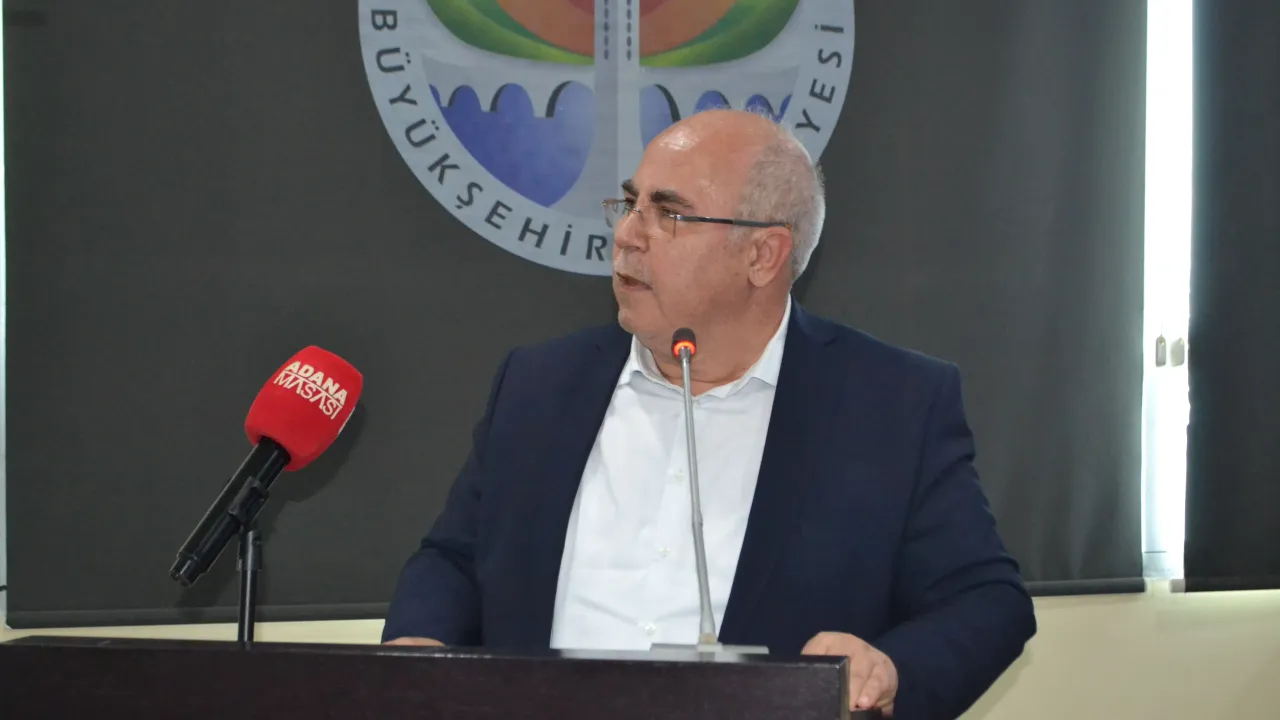 AK Partili Avcı’dan meclis’te Ulaşım ve Altyapı Uyarısı: “Kozan’da koku, kentte tıkanıklık var”