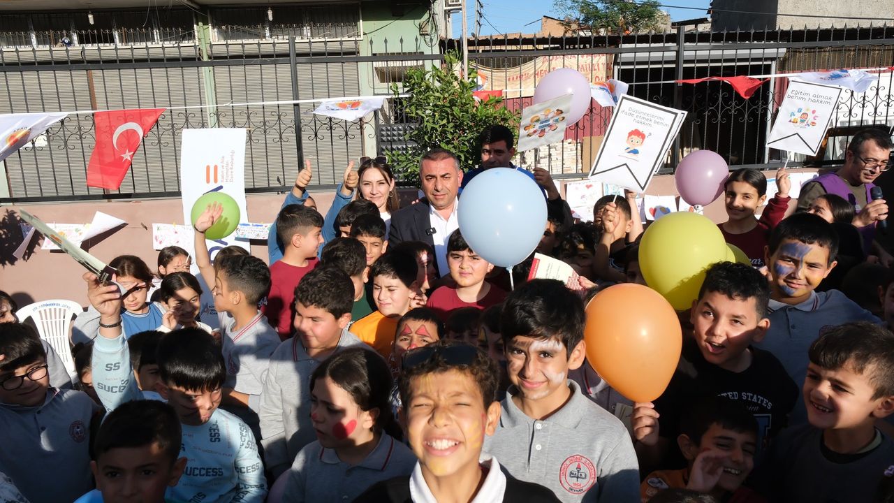 Adana’da Dünya Çocuk Hakları Günü Etkinliği Coşkusuyla Kutlandı