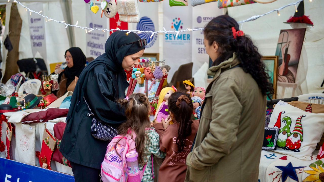Bu hediyeler Atatürk Parkı’nda kapışılıyor!