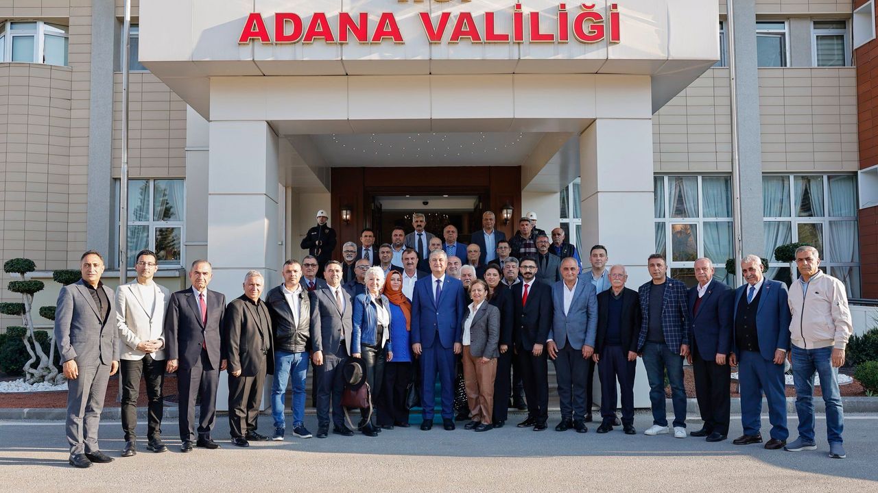 Adanalı muhtarlardan Vali Mustafa Yavuz’a ziyaret
