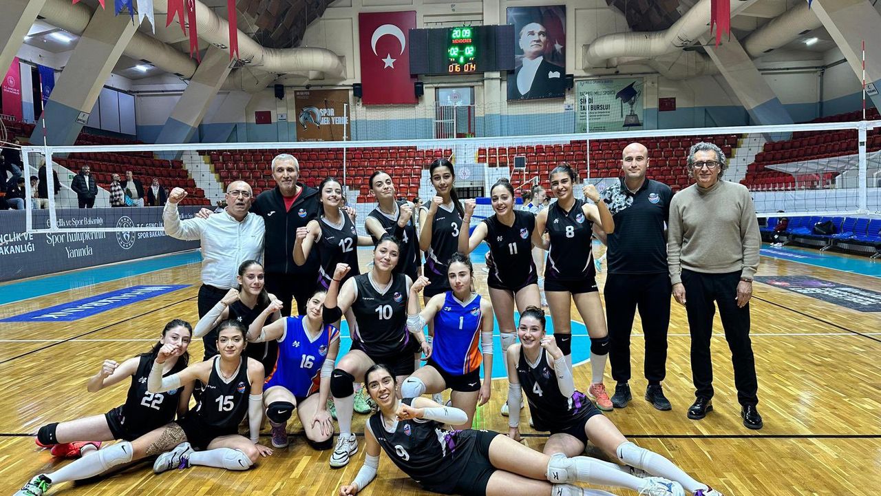 Adana’nın Sultanları Zirvede!