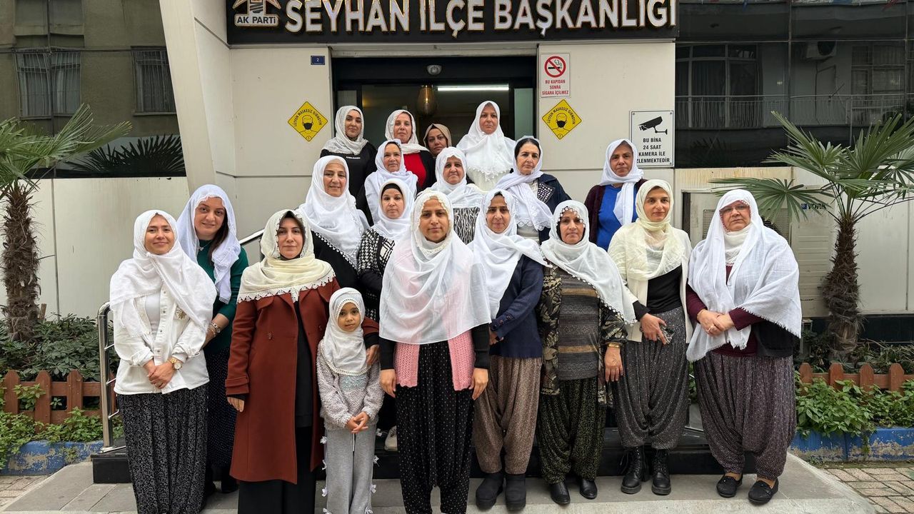 AK Parti Seyhan’dan Zeynep Güneş Akgün’e Destek