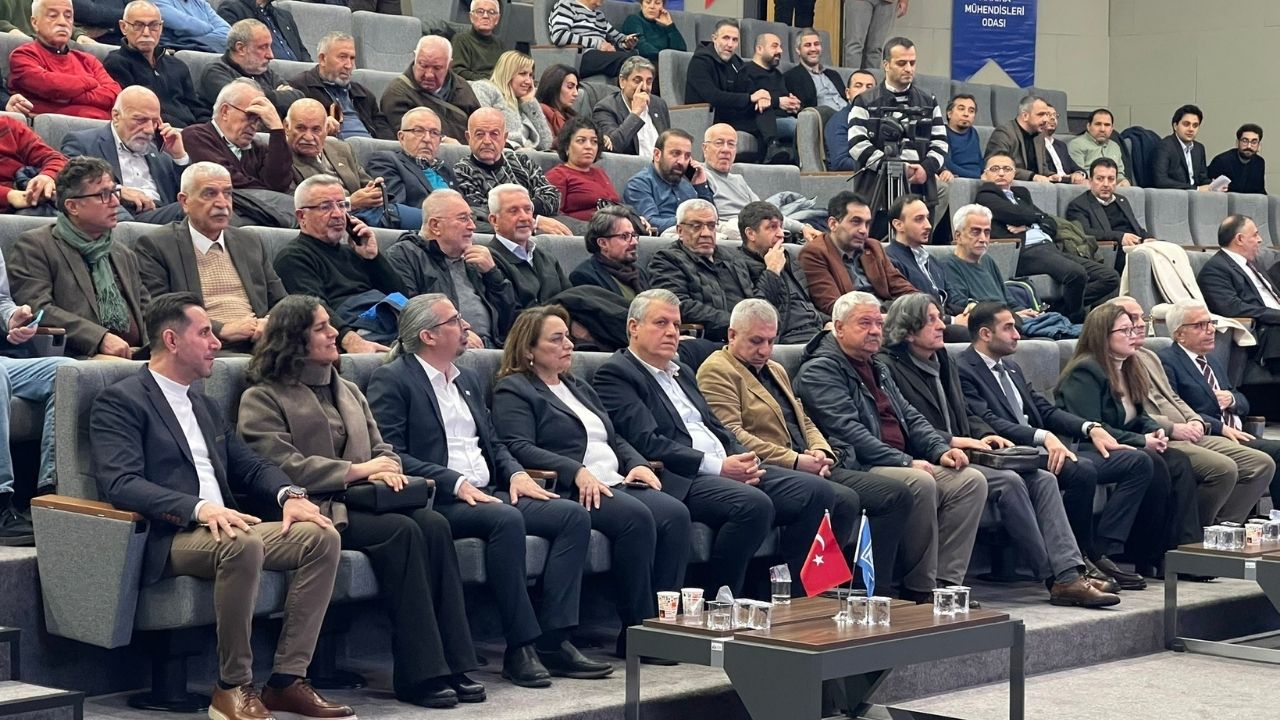 CHP Adana Milletvekilleri Barut ve Şevkin MMO Genel Kurulu’nda