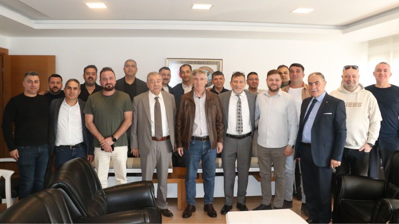 Petrol-İş Genel Başkanı Akyüz: Tek çare sendikalaşmak