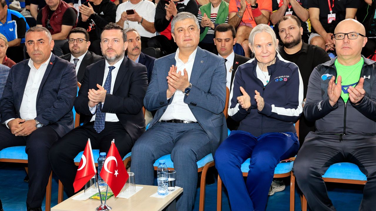 Adana, 13. Uluslararası Veteran Masa Tenisi Turnuvası ile sporun başkenti oldu