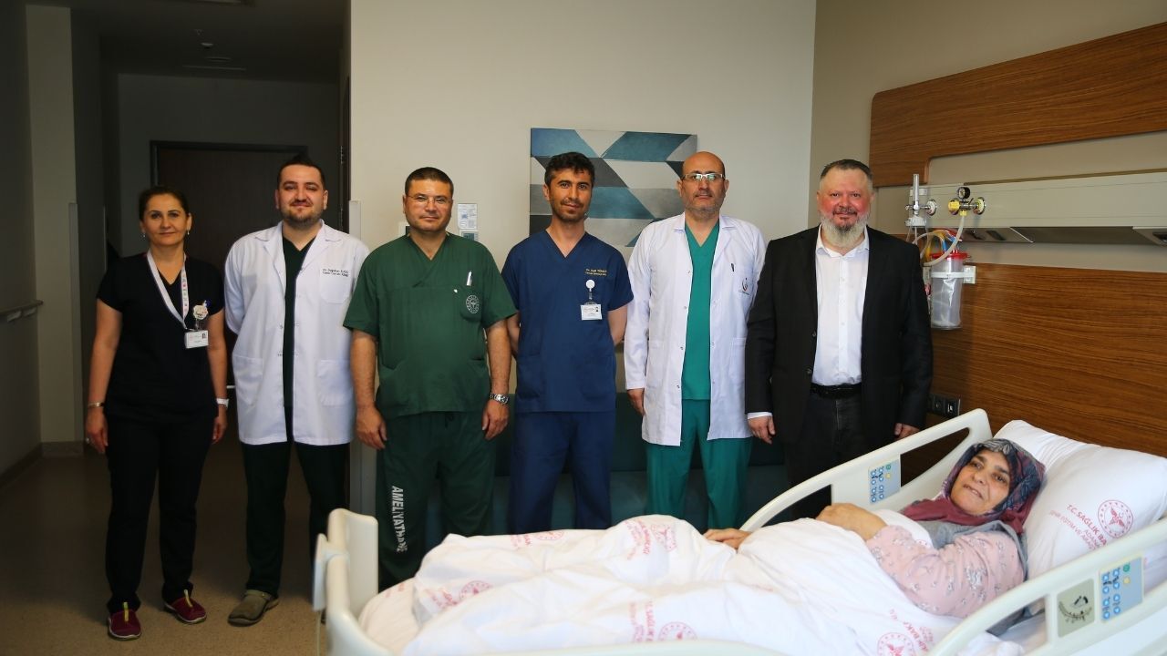 Adana’da 6 yılda 3 ameliyat: 20 kiloluk tümörden kurtuldu