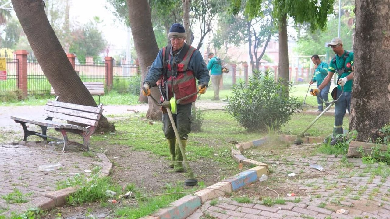 Ceyhan Belediyesi’nden Kapsamlı Temizlik Atağı