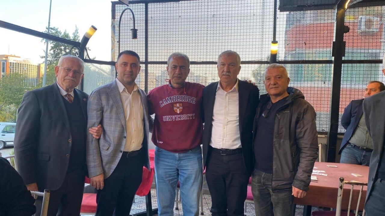 Emrah Kozay ve Zeydan Karalar Huzurevleri Mahallesi’nde