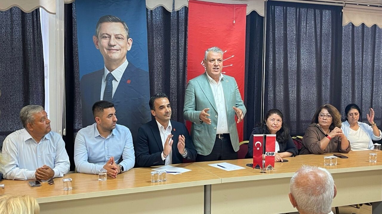 CHP Adana Milletvekili Ayhan Barut'tan Çukurova İlçe Örgütü'ne ziyaret
