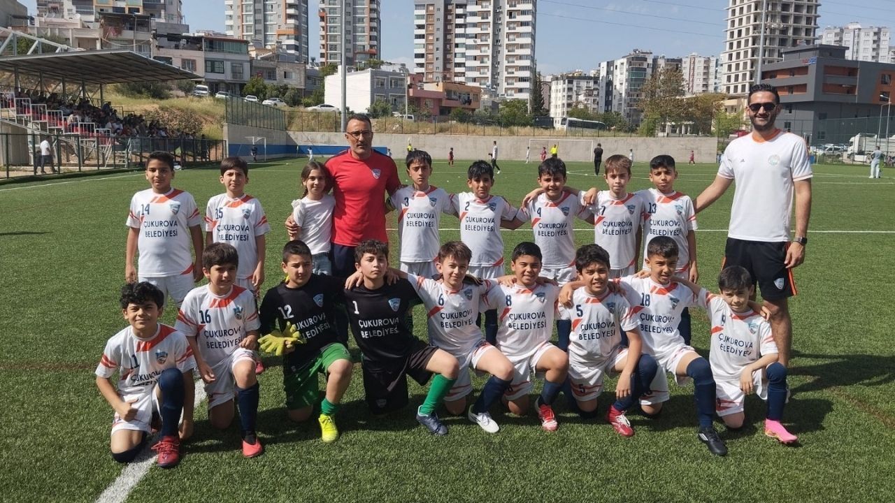Çukurova Belediyespor'dan altyapı atağı! Yüzlerce genç sporla buluşuyor