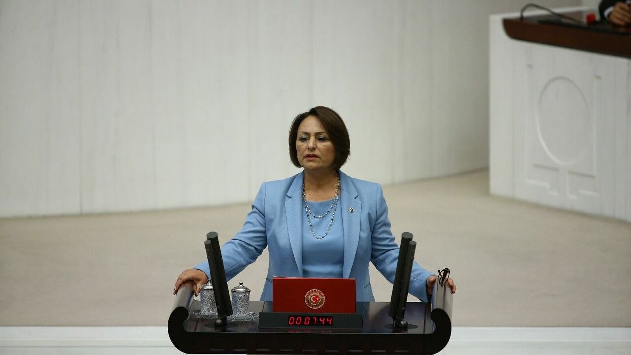 Savaş mağduru binlerce öğrencinin sesi mecliste