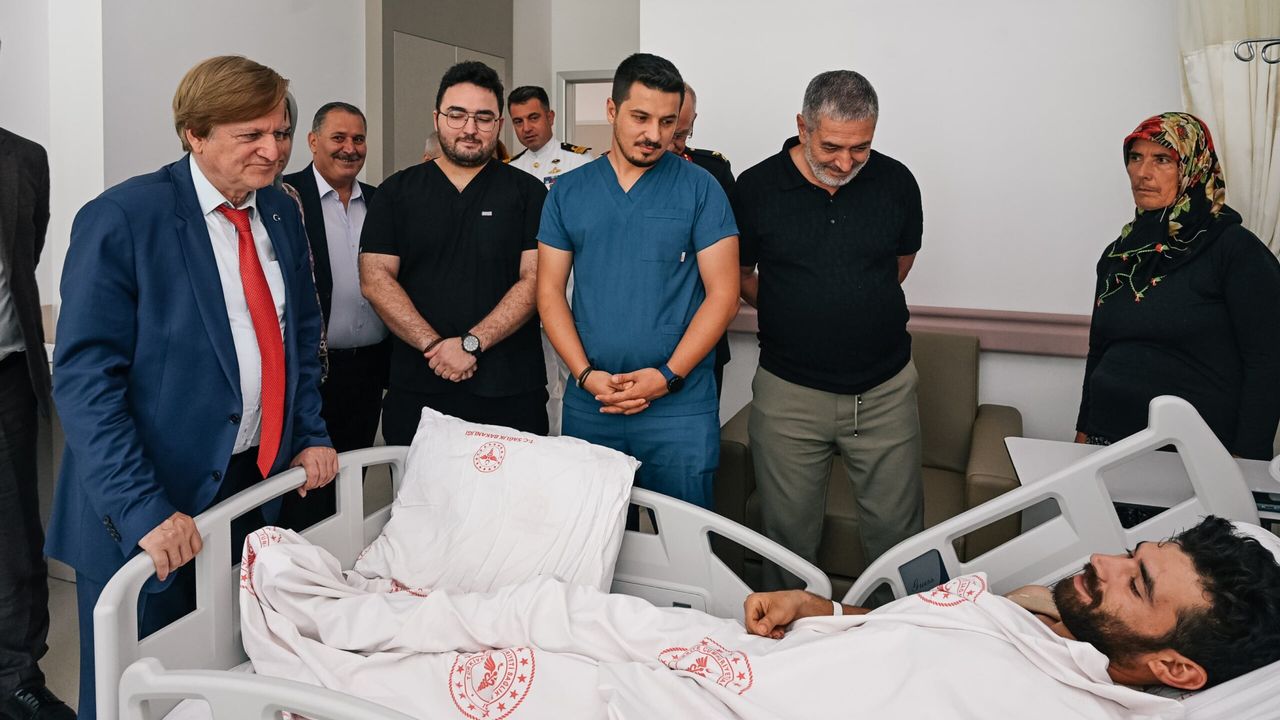Antalya Vali Vekili Arat, Kurban Bayramı dolayısıyla ziyaretlerde bulundu