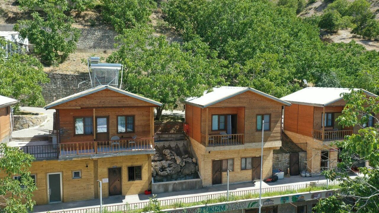 Turizm tesisi sıcaktan bunalanların adresi oldu