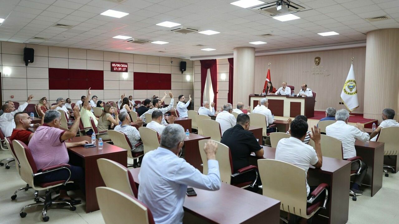 BAŞKAN DEMİRÇALI YENİ ARAÇLAR İÇİN MECLİSTEN ONAY ALDI