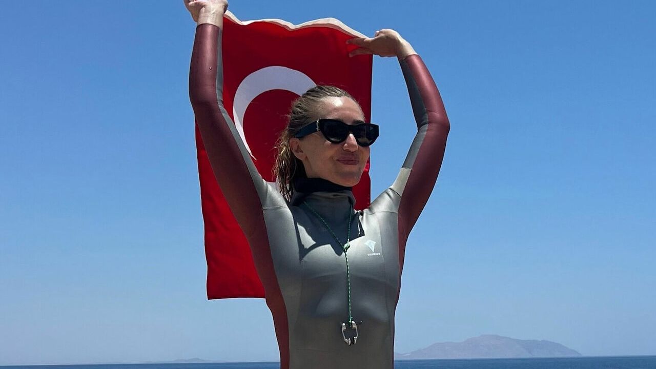 Şahika Ercümen, Serbest Dalış Türkiye Şampiyonası'nda 3 altın madalya kazandı