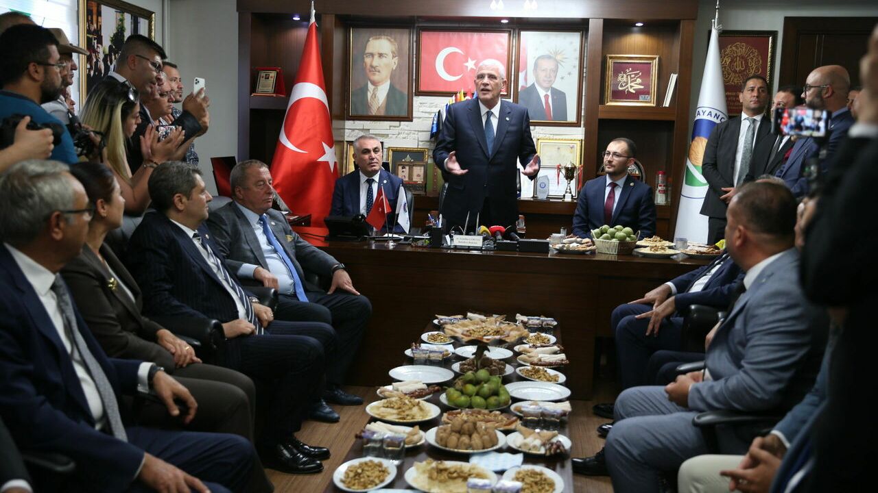 Dervişoğlu: Yerli üreticiyi ithal ürünlere karşı koruyacak önlemleri geliştirmeliyiz