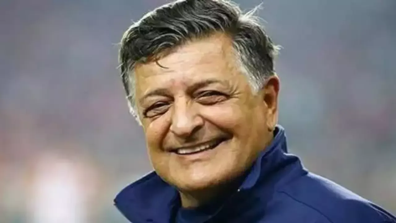 Teknik direktör Yılmaz Vural'dan Galatasaray'a övgü