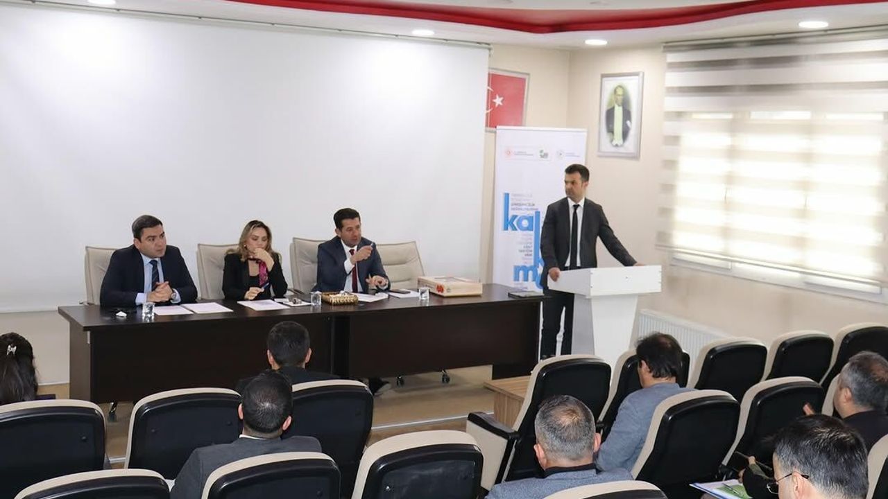 Feke Belediyesi “Feke İlçe İvmelendirme Çalıştayı” gerçekleştirdi