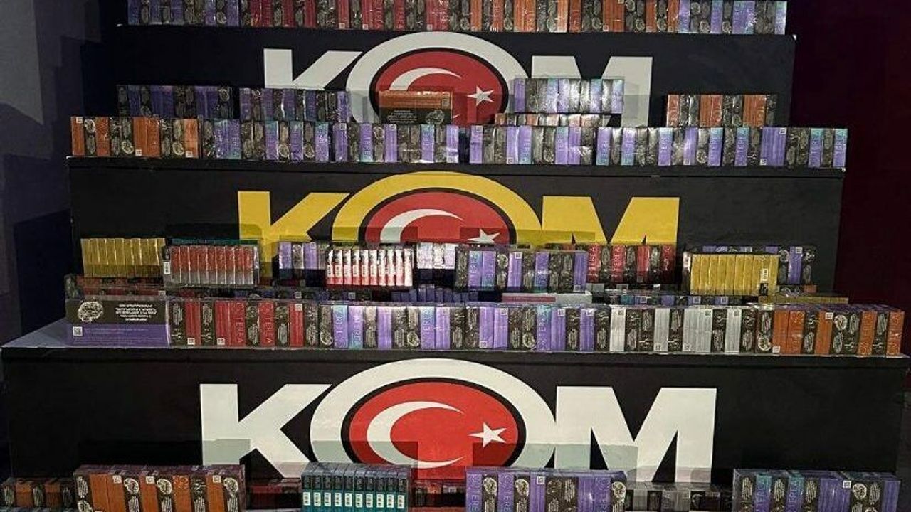 Adana'da 1000 elektronik sigara likidi ele geçirildi