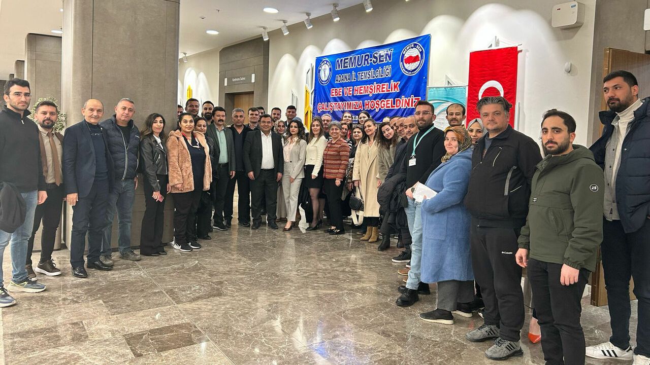 Adana’da ebe ve hemşirelerin sorunları çalıştayda masaya yatırıldı