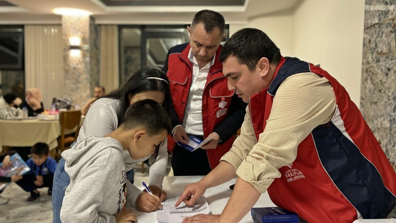 Öksüz ve yetim çocuklara yönelik iftar programı düzenlendi