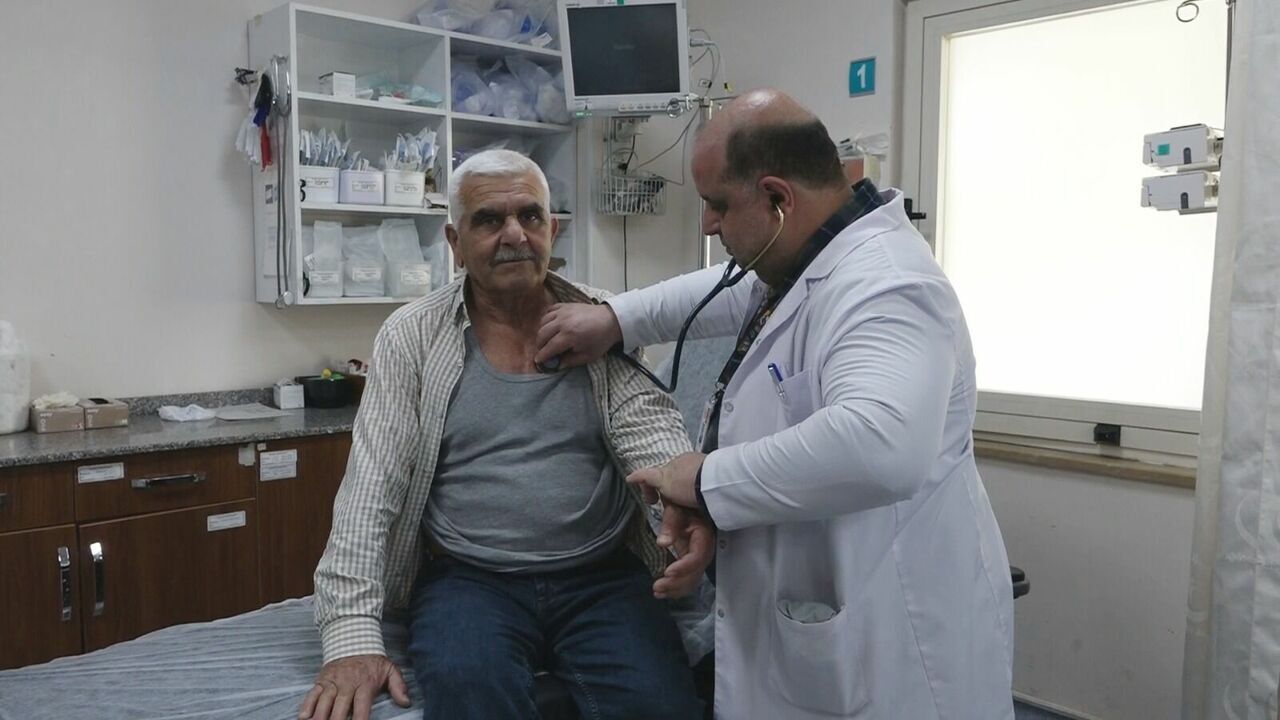 12 kez kalbi duran hasta sağlık ekibinin çabasıyla hayata tutundu