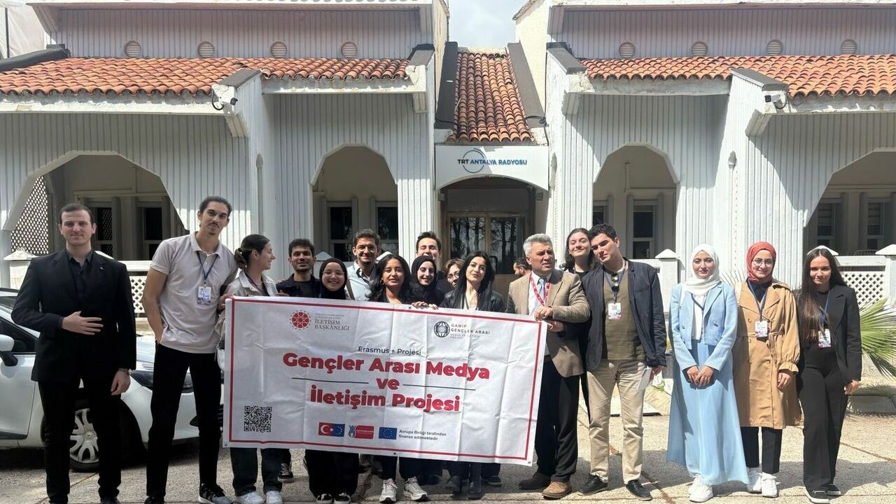 Antalya’da, Gençler Arası Medya ve İletişim Projesi çalıştayı düzenlendi