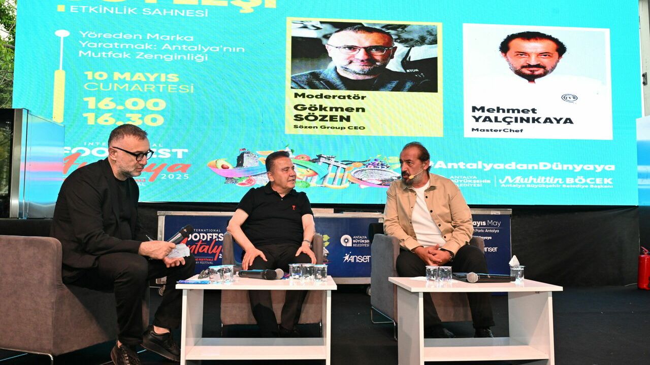 Ünlü şefler 4. FoodFest Antalya Uluslararası Gastronomi Festivali'nde buluştu