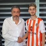 Adana 01 FK Kaptanı Yiğit Demir Süper Lig ekipi Eyüpspor'a transfer oldu